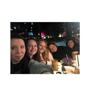 Meet your Posher, Stephanie